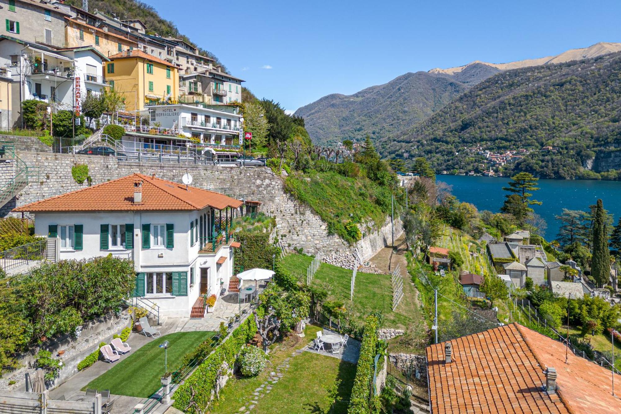 Casa Bambu - Splendida Vista Lago E Posto Auto Laglio Exterior photo