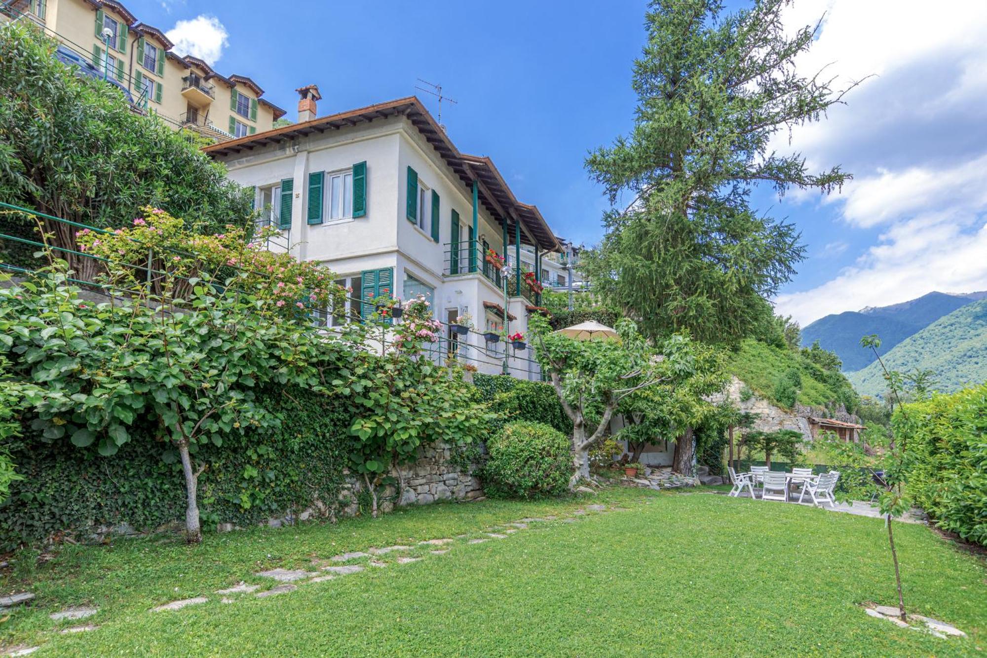 Casa Bambu - Splendida Vista Lago E Posto Auto Laglio Exterior photo