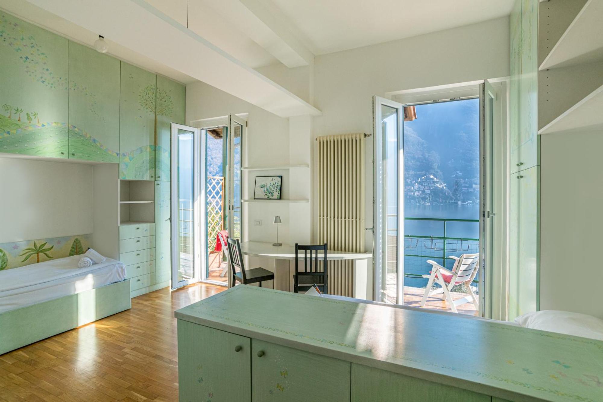 Casa Bambu - Splendida Vista Lago E Posto Auto Laglio Exterior photo